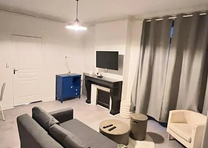 Jaude - Cosy En Centre Apartament *